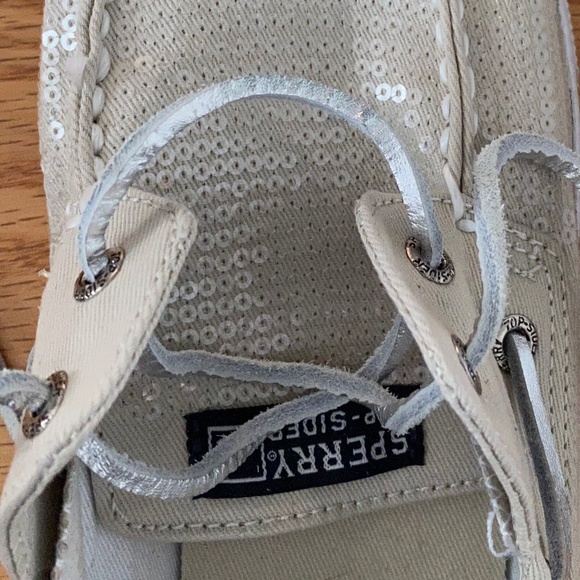 Sperry Top-Sider Sequins "Bahama" Boat Shoe (5) - Picture 7 of 8